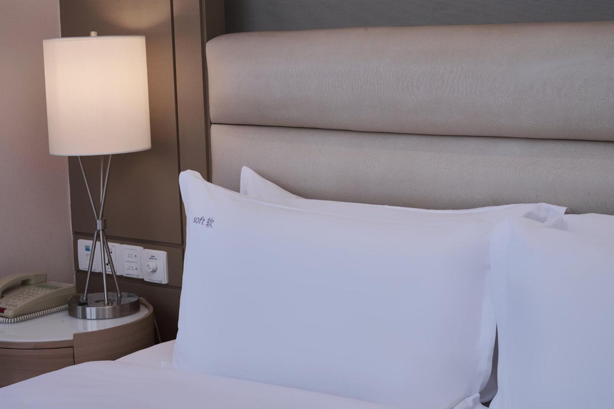 Hotel Riverside By Ihg 5*