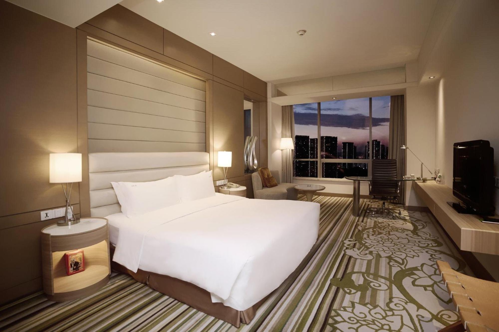 Hotel Riverside By Ihg 5*